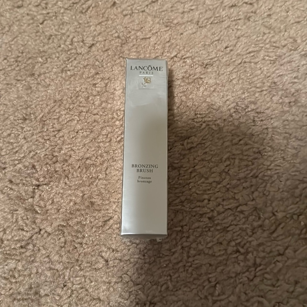 Lancôme bronzing brush